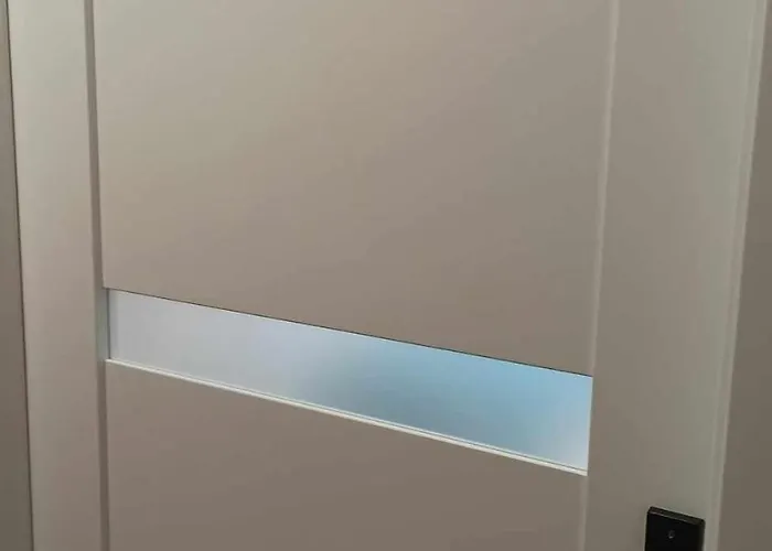 Centrum2a Prochnika 21 Гостевой дом *